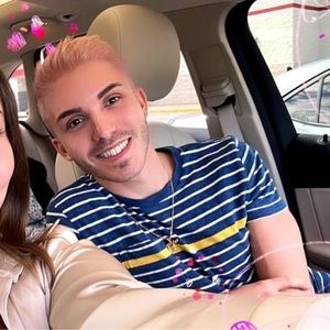 Meet your Posher, Adam